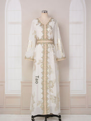 Bronzing Muslim Dubai Tourist Dress